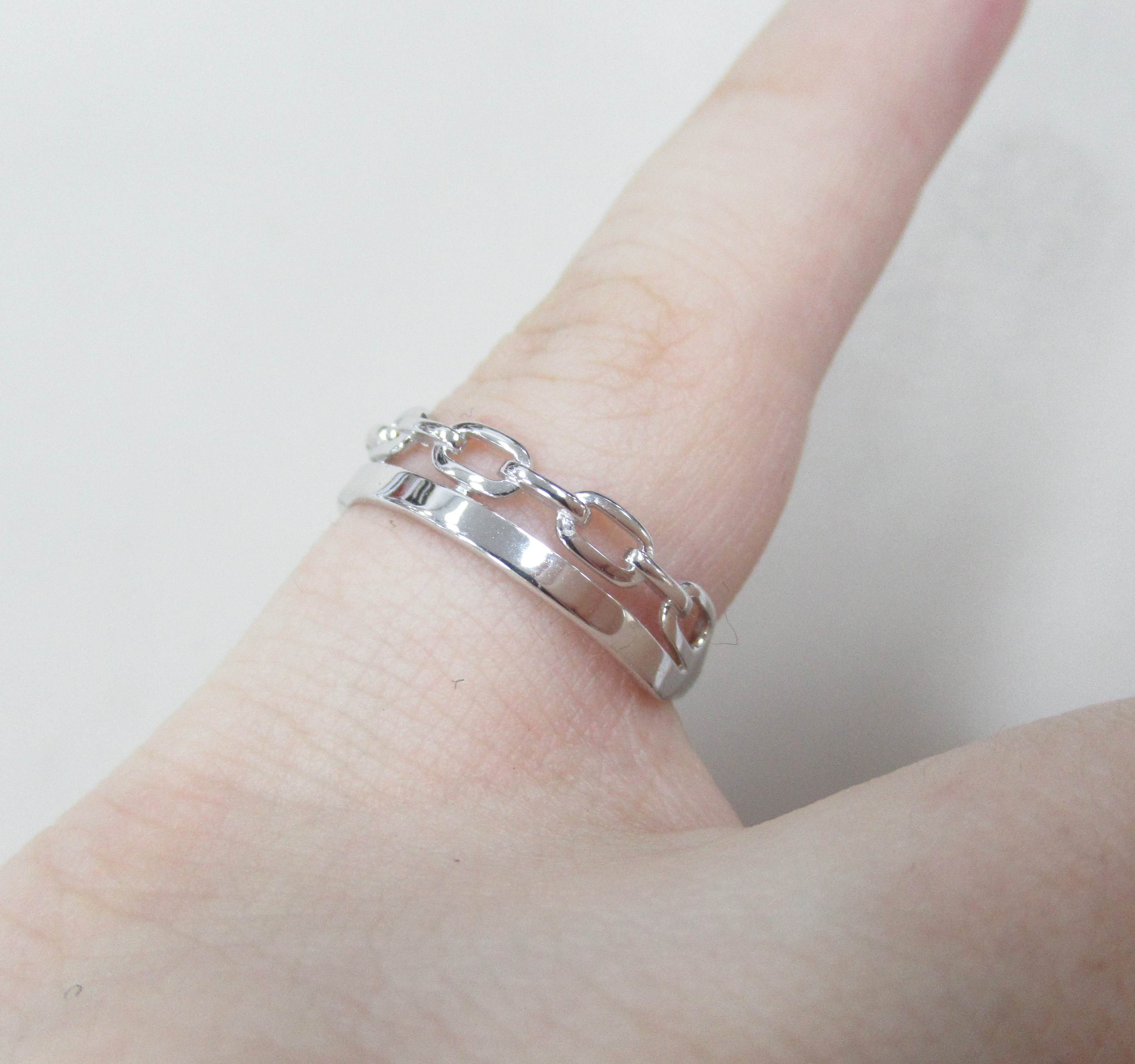 Золотое кольцо 585 пробы; белое золото; родий;